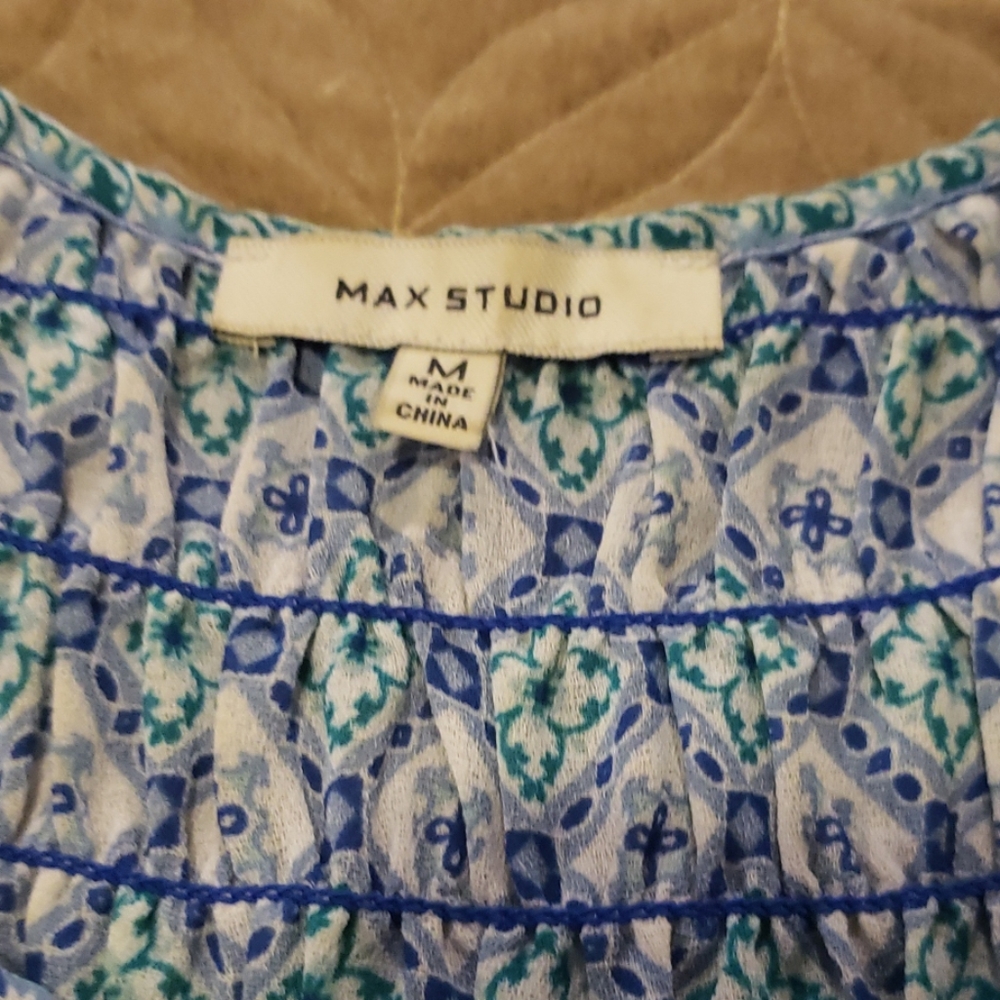 Max Studio Dress - Picture 2 of 3
